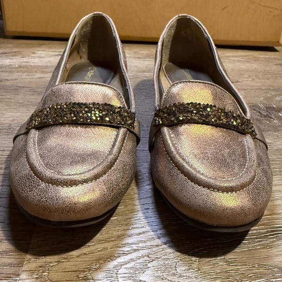 Naturalizer Loafers EUC - Picture 2 of 11